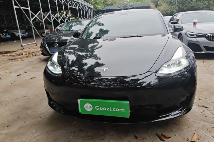Used Tesla Model 3 2022 Rear-Wheel-Drive Version Front