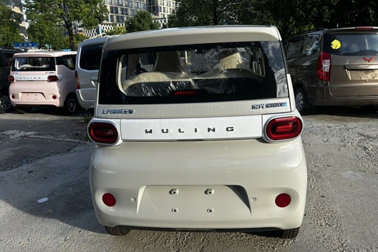 Used Wuling Hongguang MINIEV 2024 3rd Generation 215km Youth Edition