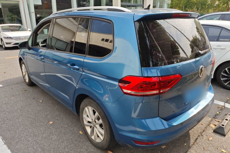 Used Volkswagen Touran 2016 Volkswagen Touran L 280TSI DSG Comfort Edition Rear Left 45 Deg