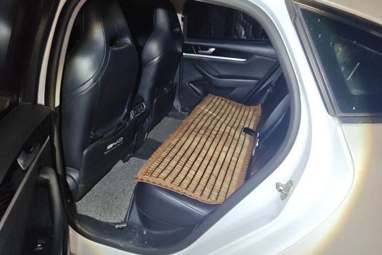 Used BYD Qin PLUS 2021 EV 400KM Leading Comfort Edition
