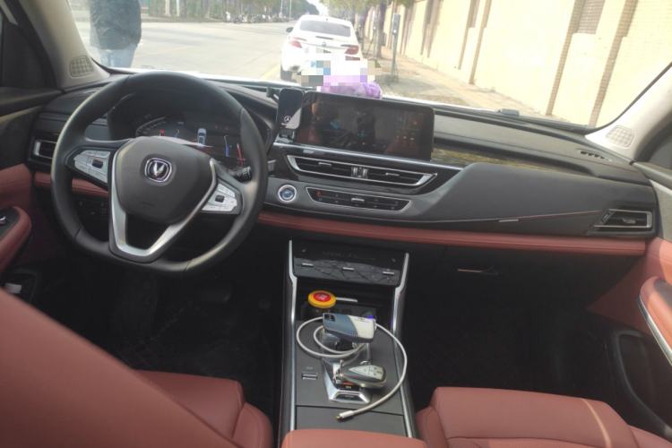 Used Changan CS75 2024 Enjoyment Edition 1.5T DCT Prestige Model
