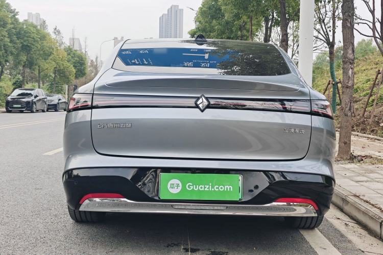 Used Baojun Enjoy 2025 All-Electric 600km Luxury Edition
