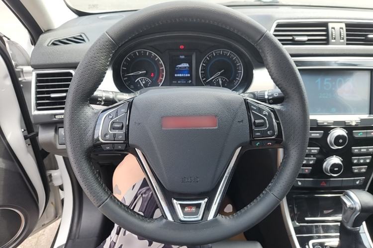 Used Haval H2 2015 1.5T Automatic Two-Wheel Drive Elite Edition
