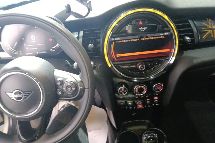 Used MINI 2021 1.5T COOPER Classic Edition