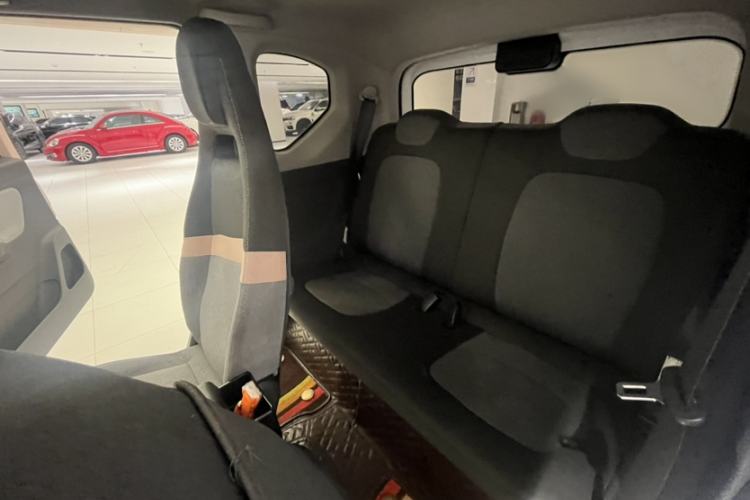 Used Wuling Hongguang MINIEV 2021 Macaron Premium Model – Lithium Iron Phosphate