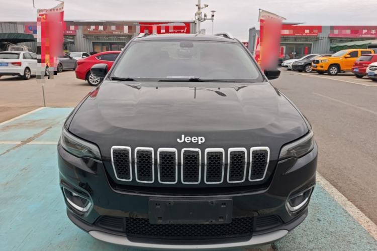Used Jeep Cherokee 2019 2.0T Two-Wheel Drive Smart Enjoyment Version China V
