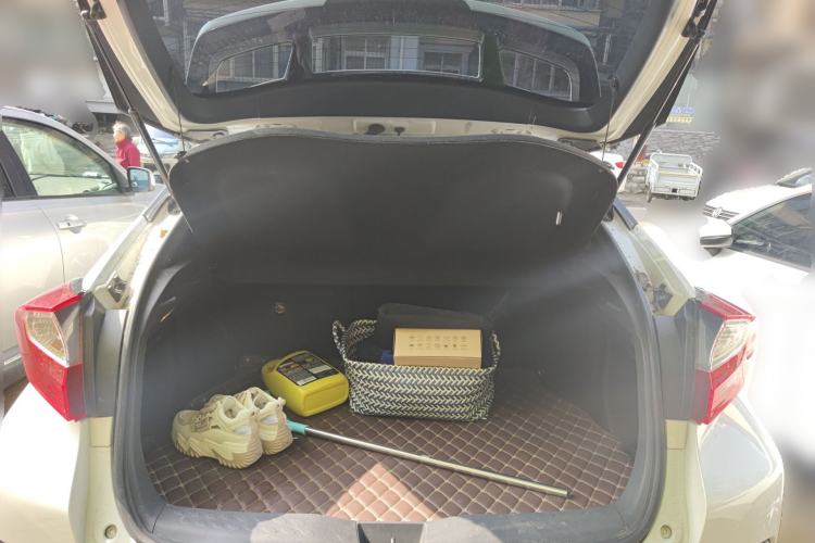 Used Toyota IZOA 2018 2.0L Yichi Edition China V Standard Trunk