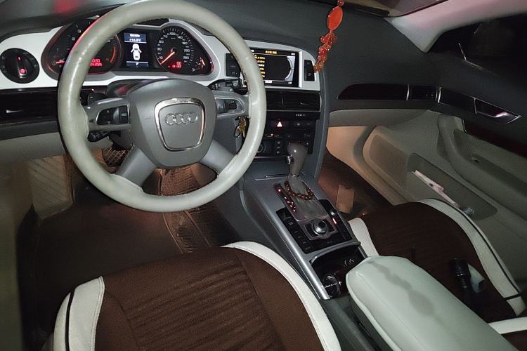 Used Audi A6L 2011 2.0 TFSI Automatic Standard Edition
