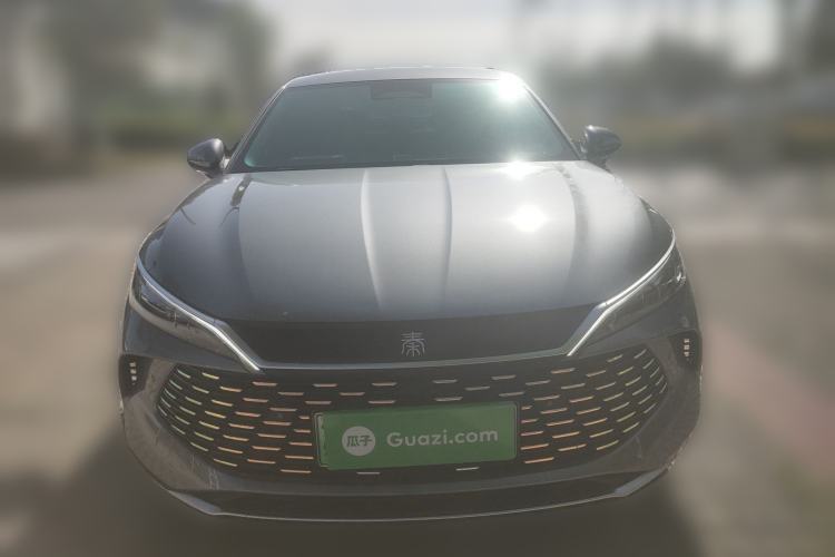 Used BYD Qin L 2025 DM-i Smart Drive 80KM Leading Model
