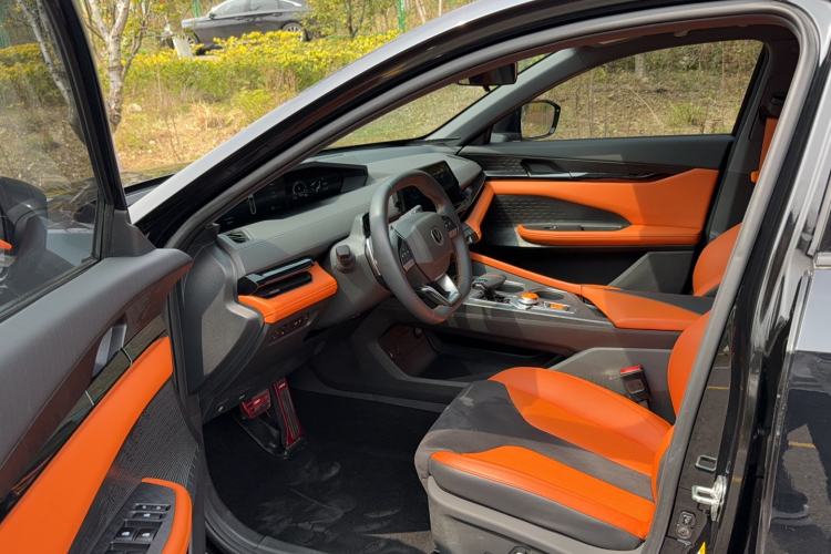 Used CHANGAN UNI-V 2023 1.5T Sport Edition
