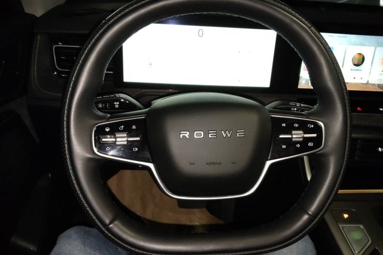 Used Roewe D5X DMH 2024 135 Tech Edition
