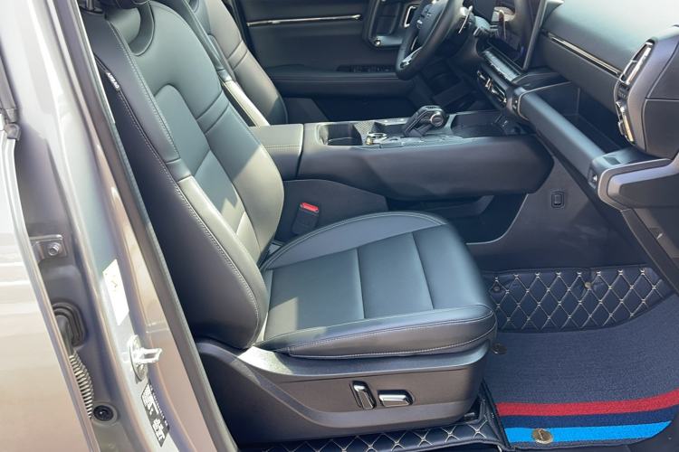 Used Haval H Dog 2023 1.5T Two-Wheel Drive Chao Ye Version Plus Right Front Seat