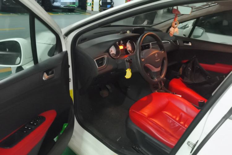 Used Peugeot 308 2013 1.6L Automatic YouShang Model
