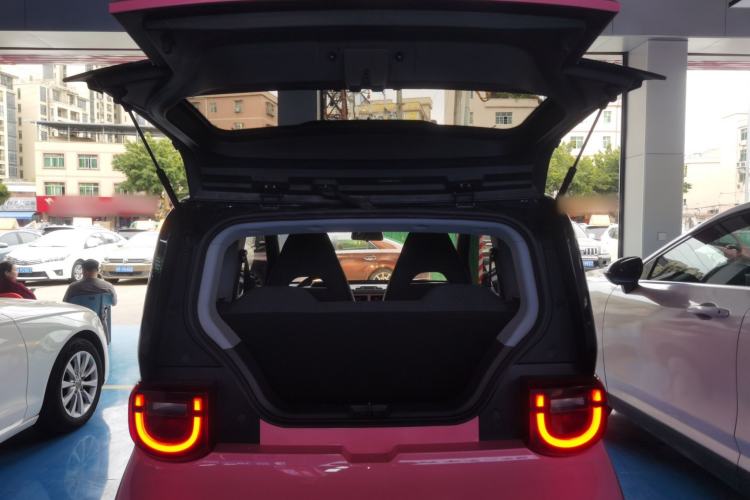 Used Chery QQ QQ Ice Cream 2022 120km Conical Shape Lithium Iron Phosphate
