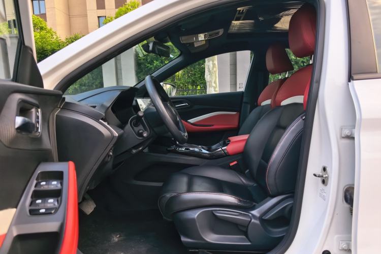 Used MG 5 2021 Revised Version 180 DVVT CVT Youth Luxury Edition Interior 2