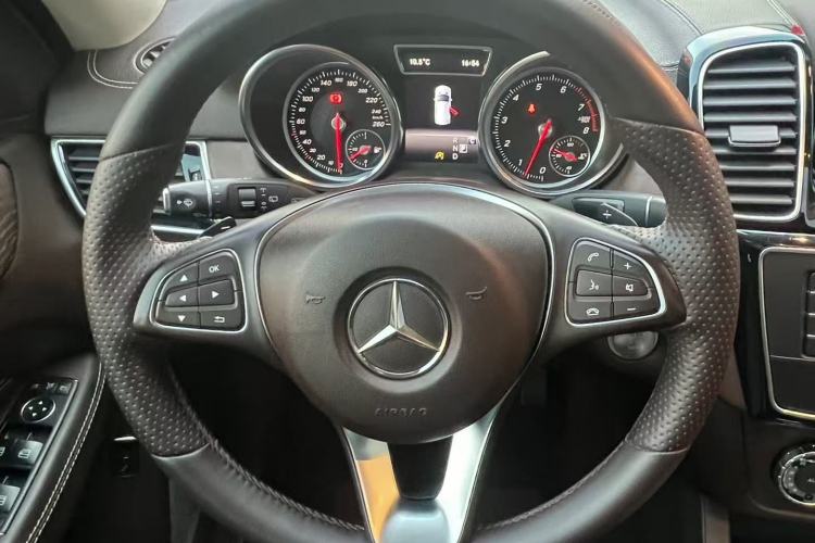 Used Mercedes-Benz GLE 2017 GLE 320 4MATIC Dynamic Model