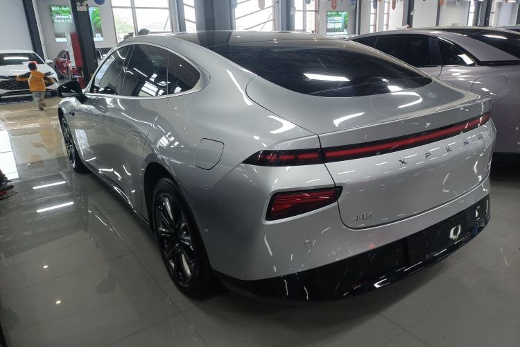 Used XPeng P7 2022 670E+ Rear Left 45 Deg