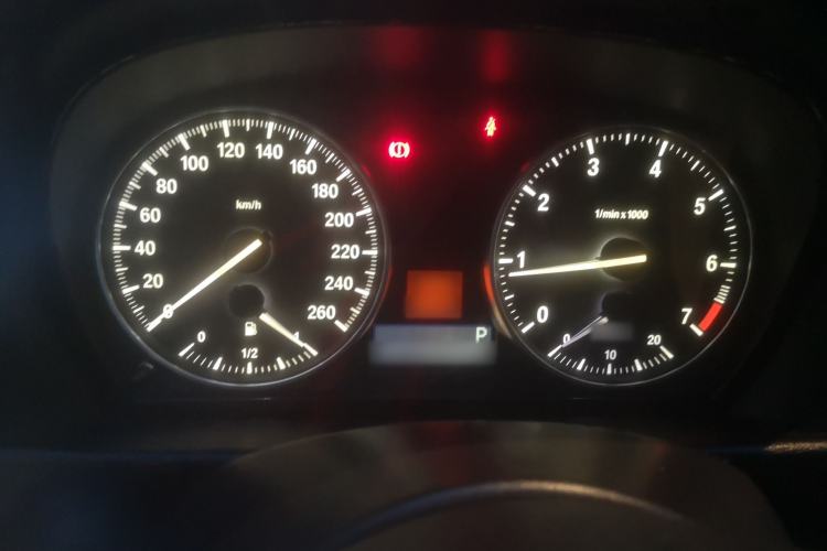 Used BMW X1 2014 sDrive18i Leading Model
