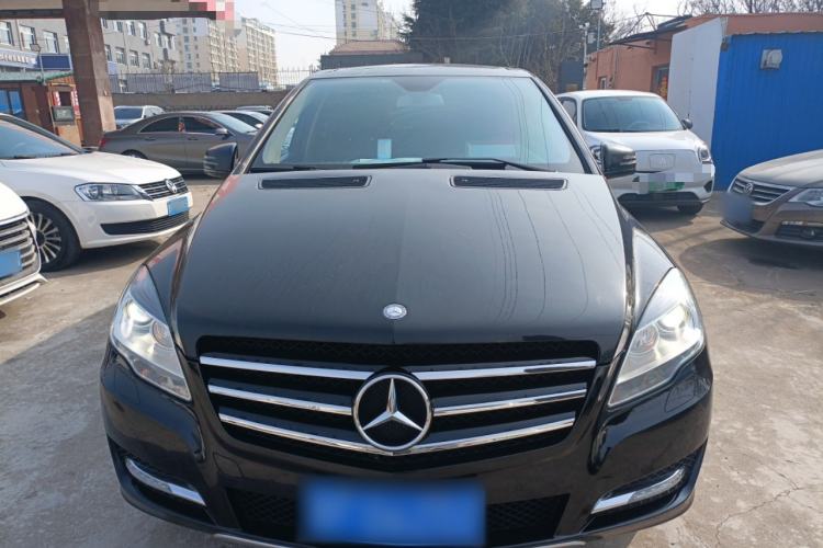 Used Mercedes-Benz R-Class 2017 R 320 4MATIC Business Edition Prestige Model
