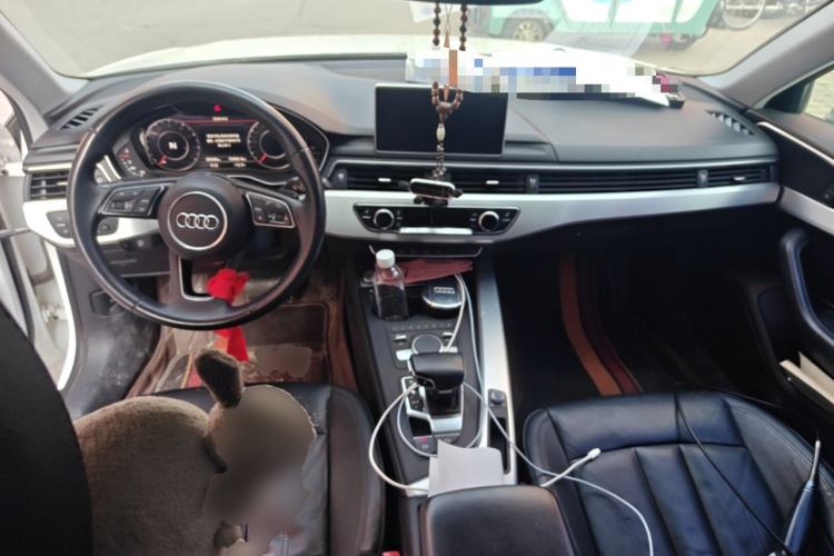 Used Audi A4L 2019 40 TFSI Fashion Edition China VI Emission Standard
