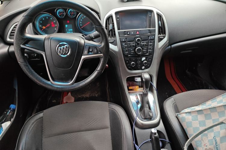 Used Buick GT 2010 XT 1.6T Fashion Sport Edition