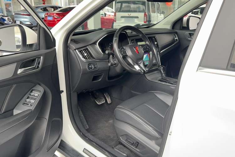 Used Roewe RX5 2016 20T Two-Wheel Drive Automatic Internet Smart Edition