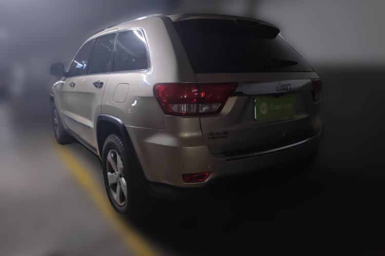 Used Jeep Grand Cherokee 2011 3.6L Luxury Edition
