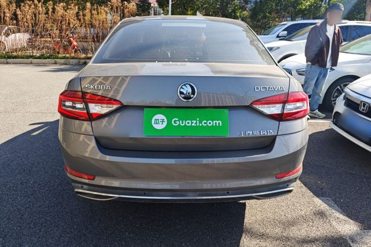 Used Skoda Octavia 2018 TSI280 DSG Luxury Edition
