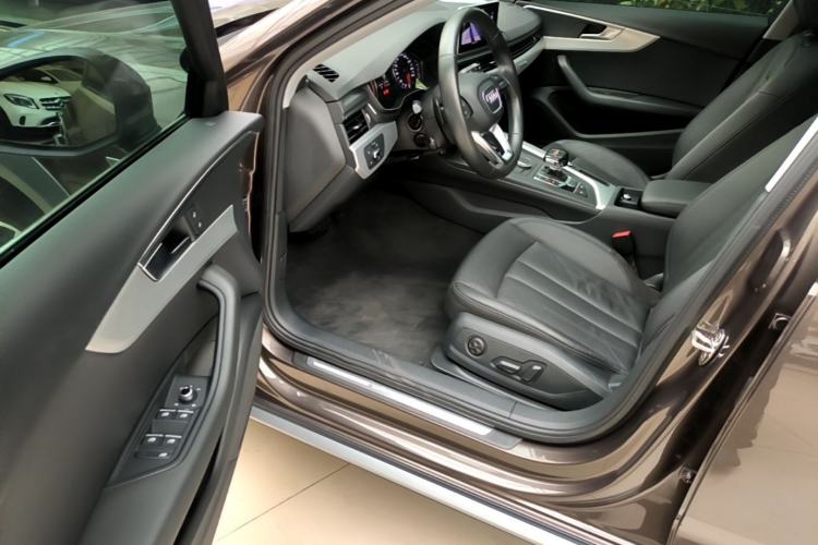 Used Audi A4 2017 45 TFSI allroad quattro Fashion Edition
