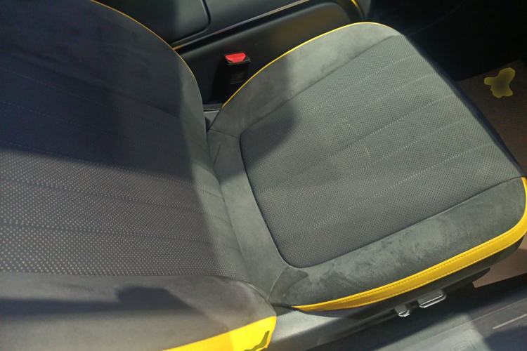 Used ORA Good Cat GT 2023 Mulan Edition 401 km Premium Version