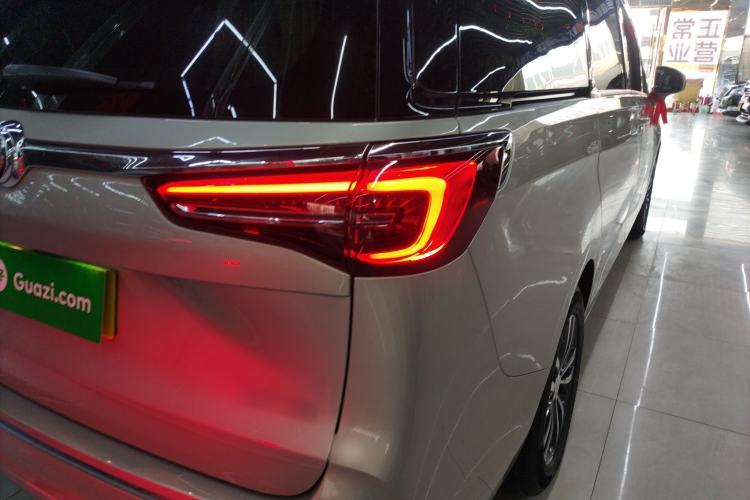 Used Buick GL8 2021 ES Landtrek 653T Comfort Edition
