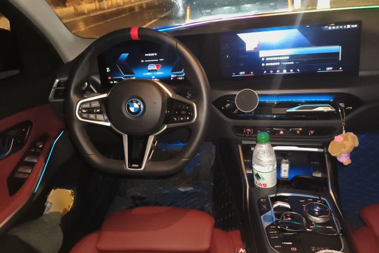 Used BMW i3 2025 eDrive 35 L Steering Wheel