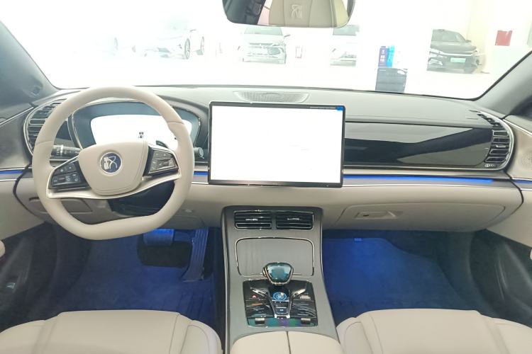 Used BYD Han 2025 DM-i Intelligent Driving Edition 125KM LiDAR Flagship Model