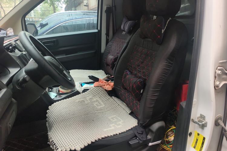 Used Wuling Hongguang PLUS 2019 1.5T Manual Wealthy Version 2 Seats Left Front Seat