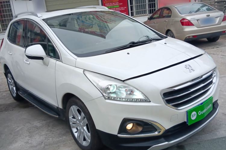 Used Peugeot 3008 2015 2.0L Automatic Classic Edition Front Right 45 Deg