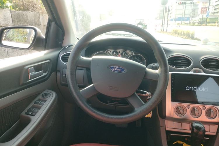 Used Ford Focus 2013 Hatchback Classic 1.8L Automatic Base Model