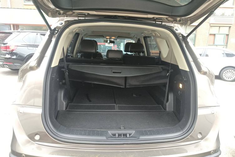 Used Dongfeng Fengon 580 2016 Revised Version 1.5T CVT Luxury Edition
