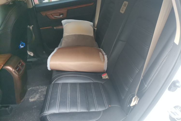 Used Honda CR-V 2019 Brilliant Edition 240TURBO CVT 2WD Comfort Version China VI Emission Standard Left Rear Seat