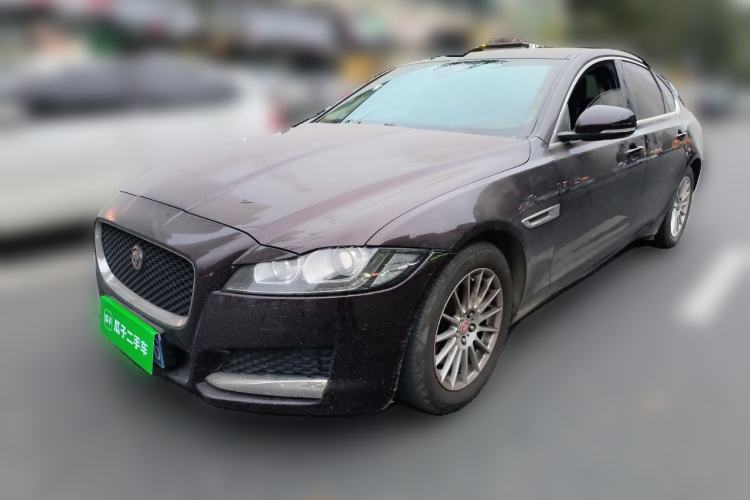 Used Jaguar XF 2016 XF 2.0T Two-Wheel-Drive Luxury Edition