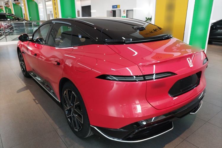 Used Avatr 06 2025 Pro Range-Extended Edition
