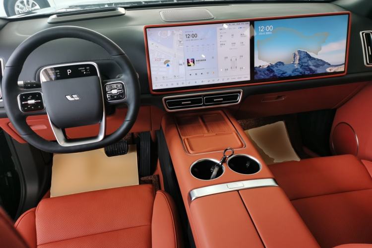 Used Li Auto L8 2024 Pro Model
