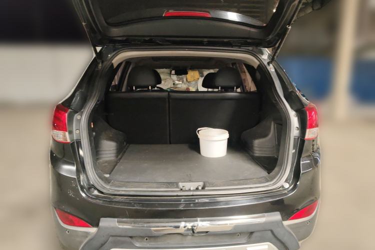 Used Hyundai ix35 2012 2.0L Automatic Two-Wheel Drive Elite Edition GLS
