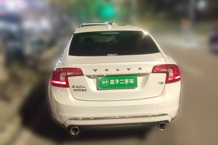 Used Volvo S60 2015 S60L 2.0T Zhiyuan Edition