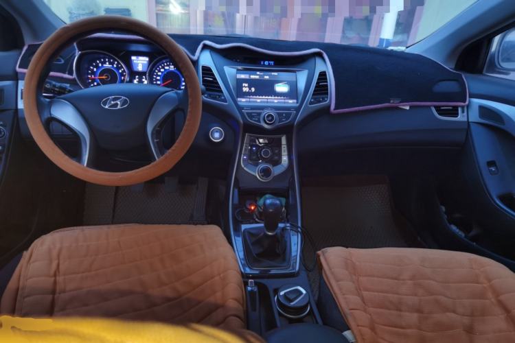 Used Hyundai Elantra (5th Generation / Langdong) 2016 1.6L Manual Luxury Model