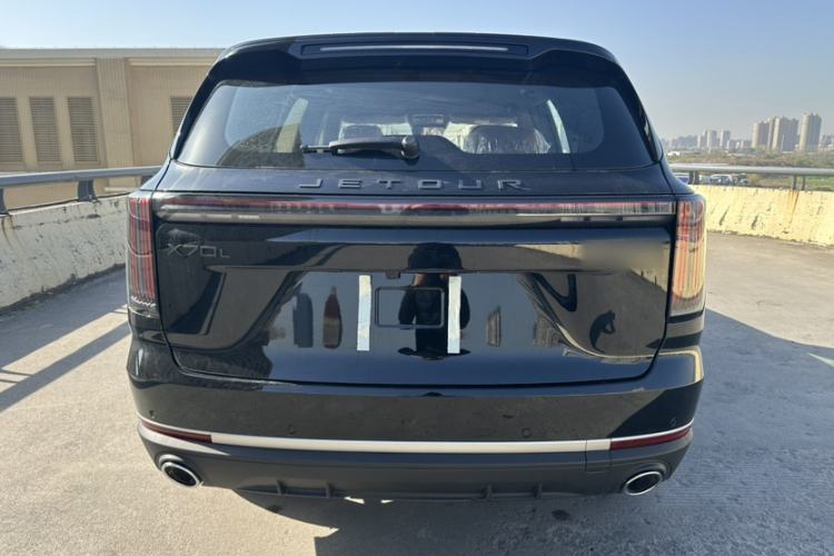 Used JETOUR X70L 2026 Model—1.5TD Dual-Clutch Luxury, 7-seater
