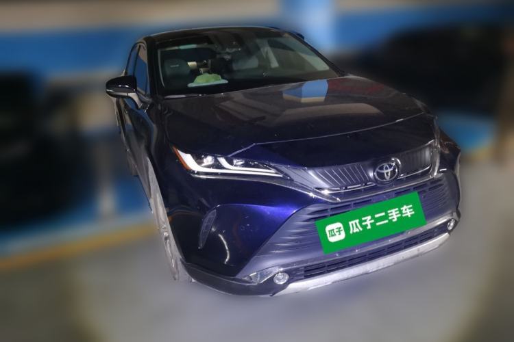 Used Toyota Harrier 2022 2.0L CVT Two-Wheel Drive Deluxe Edition Front Right 45 Deg