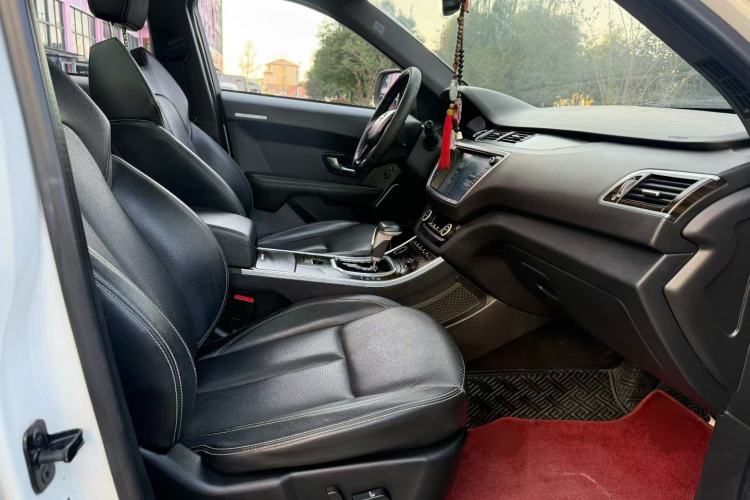 Used Land X7 2018 Geely Xingyue 1.5T Panoramic Supreme Model Interior 3