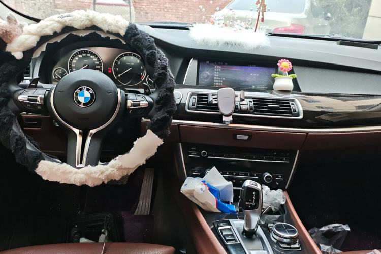 Used BMW 5 Series GT 2013 535i Elegant Edition