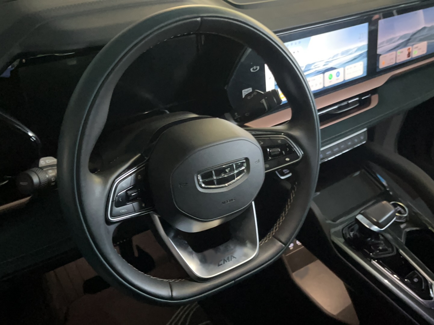 Geely Auto Monjaro L 2021 2.0TD DCT EVO Two-Wheel Drive Smart Luxury Version — снимка 7