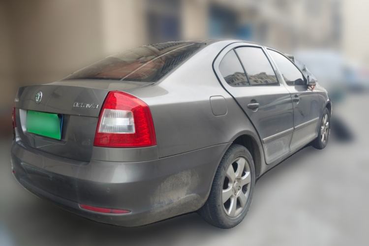Used Skoda Octavia 2010 2.0L Manual Yijun Edition